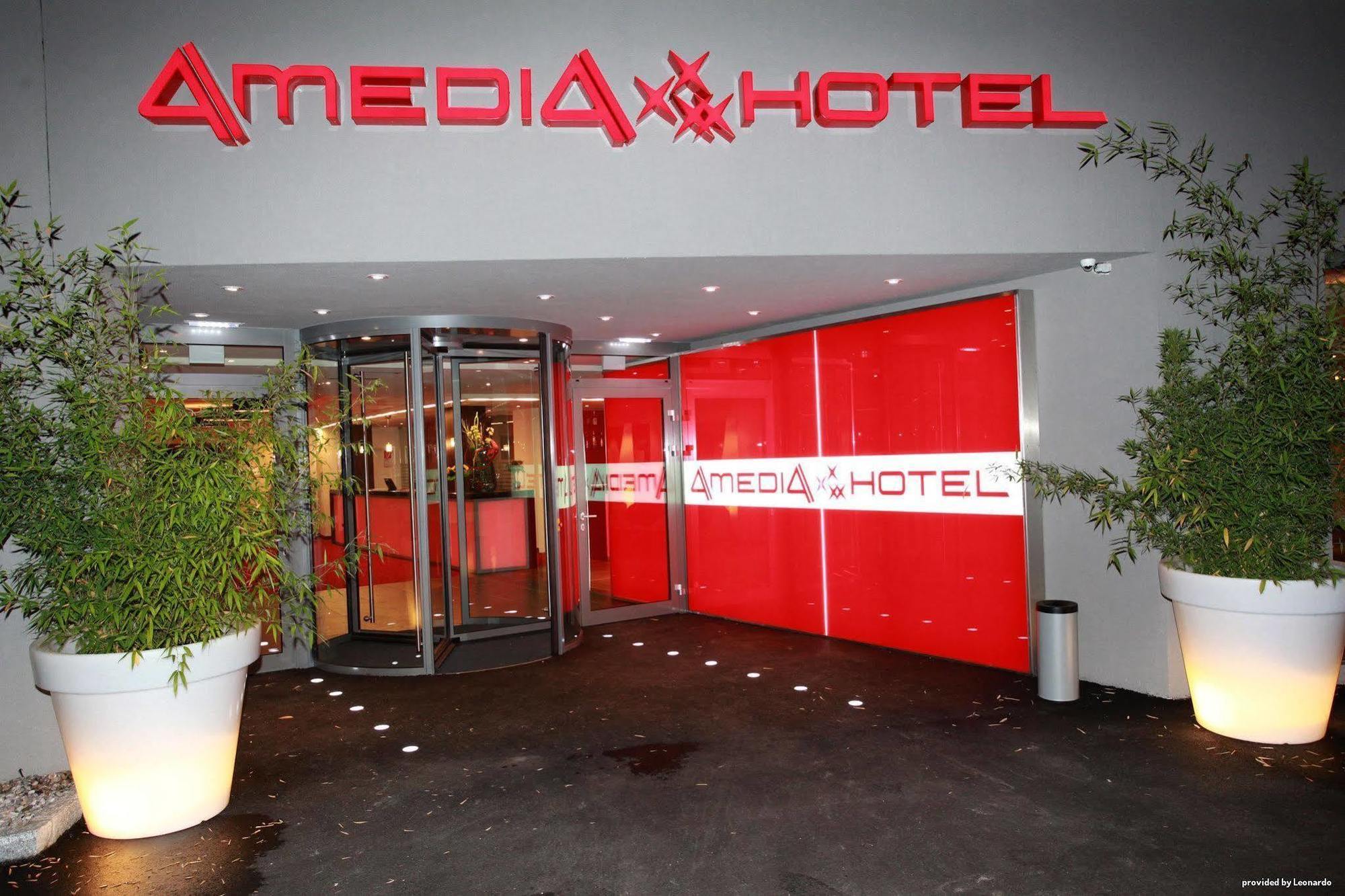 Hotel Western Amedia Art